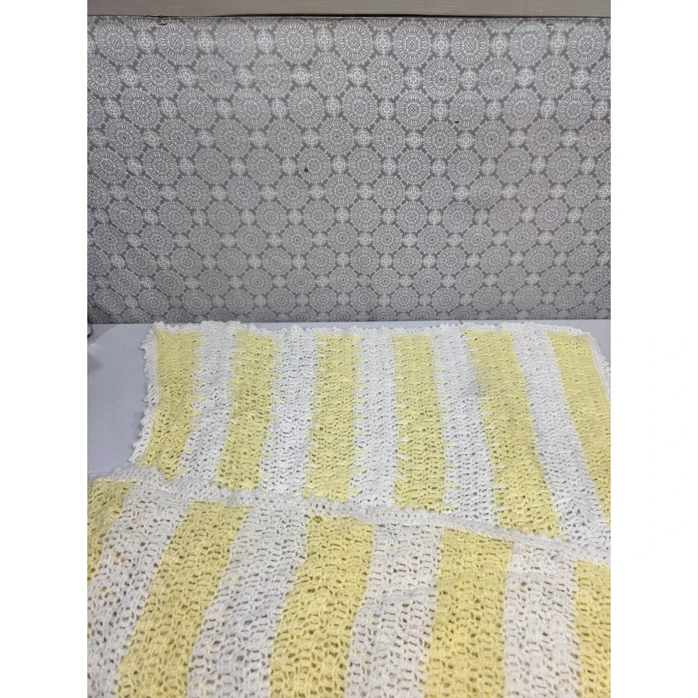 Handmade Yellow White Striped Crochet Blanket Throw Baby Toddler Bedding Nursery